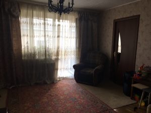Продажа двухкомнатной квартиры п. Загорянский